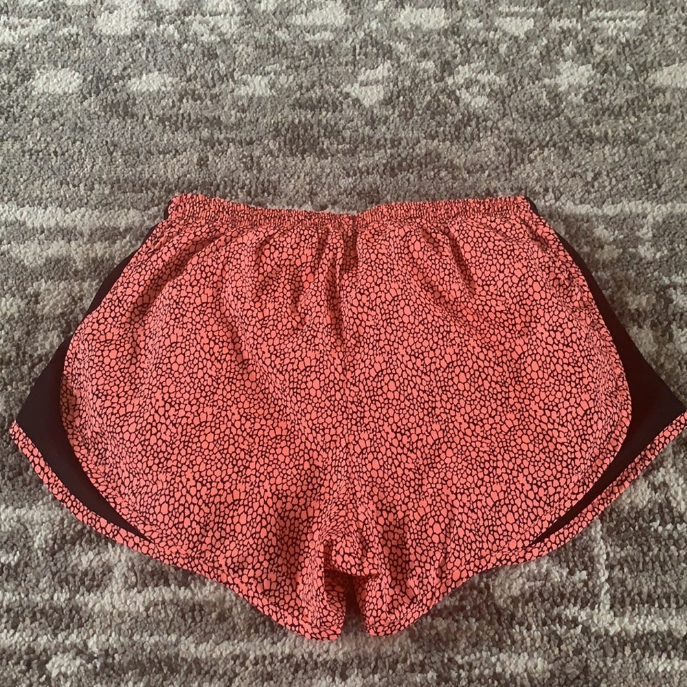 Nike Shorts - Picture 2 of 4